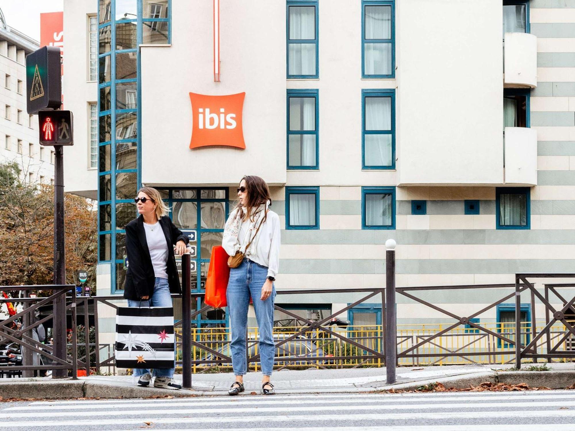 Hotel Ibis Paris Gare Montparnasse 15Eme Exteriér fotografie